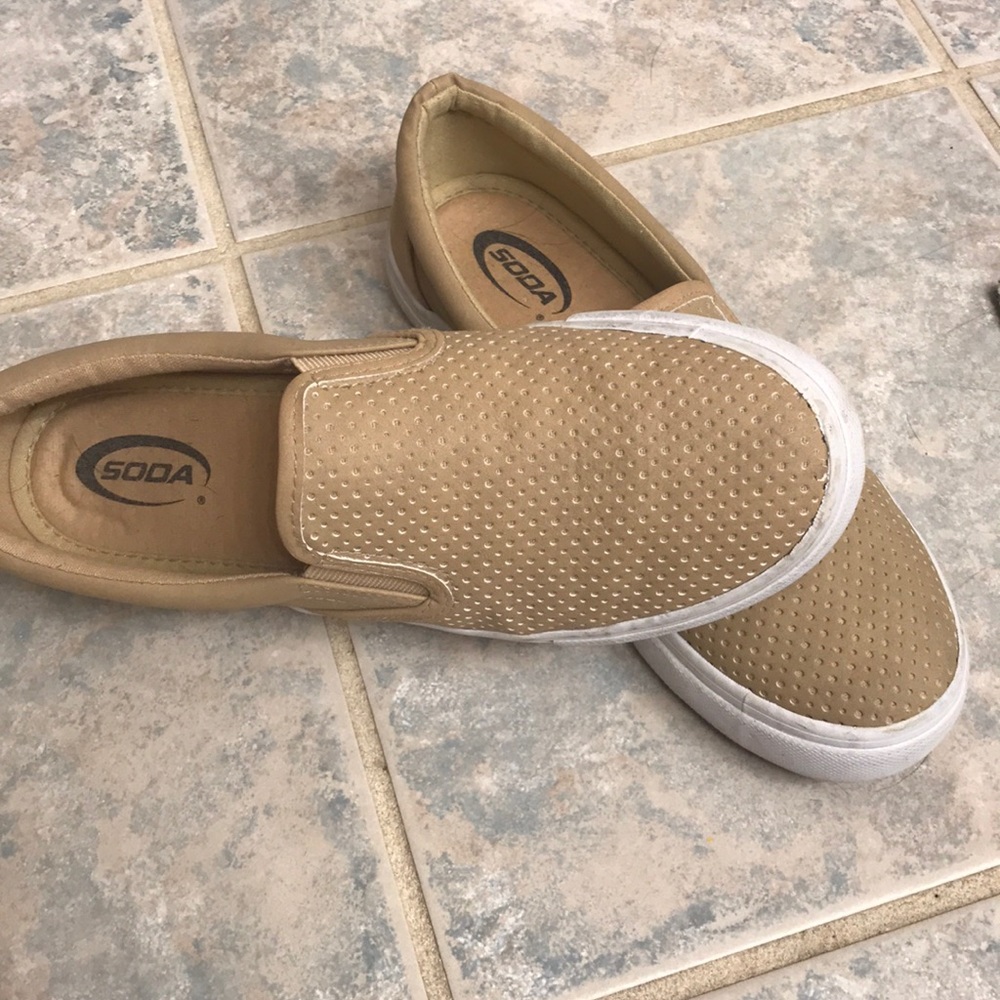 Camel colored soda tennis shoes